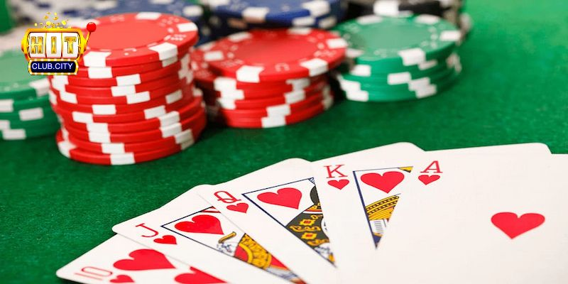 Mẹo chơi Xì Tố Hitclub – Cách đọc vị đối thủ và kiểm soát bàn chơi Hiểu rõ luật chơi Xì Tố Hitclub để xây nền tảng vững chắc